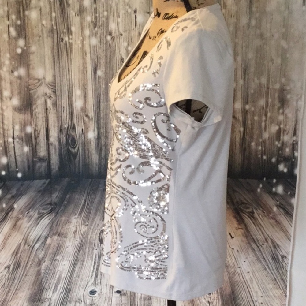 NWOT women’s White House Black Market top silver gray sparkly size small - Picture 2 of 8